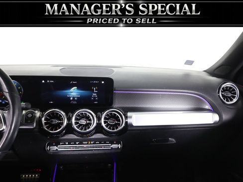 Used 2022 Mercedes-Benz GLB 250 4MATIC image 44