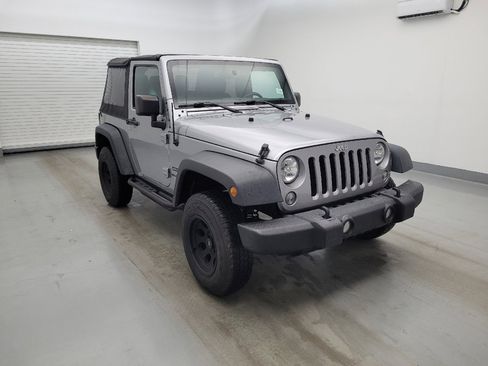 Used 2016 Jeep Wrangler Sport AWD/4WD image 13