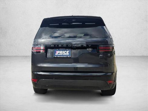 Used 2023 Land Rover Discovery S R-Dynamic image 6