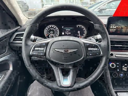 Used 2026 Genesis G70 2.5T image 19
