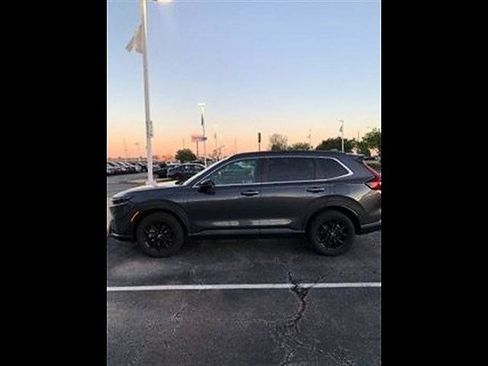 Used 2023 Honda CR-V Sport image 5