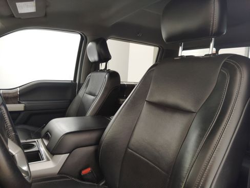 Used 2017 Ford F250 Lariat w/ Lariat Value Package image 22