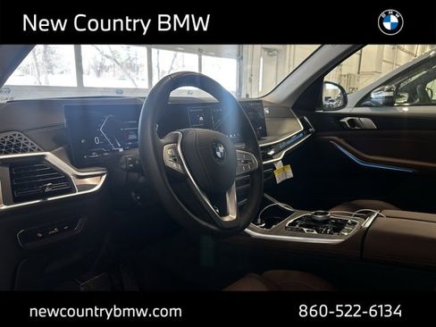 Used 2026 BMW X7 xDrive40i image 12