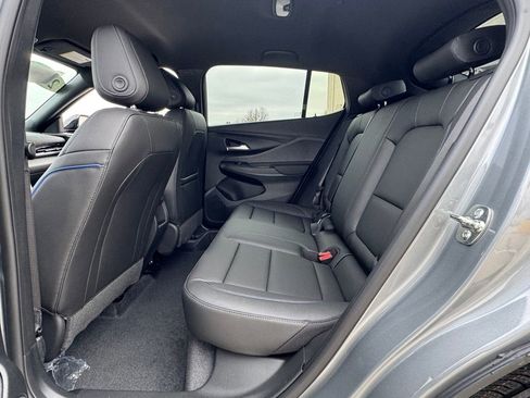 New 2026 Buick Envista Sport Touring w/ Convenience I Package FWD image 13
