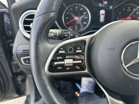 Used 2020 Mercedes-Benz GLC 300 GLC 300 image 28