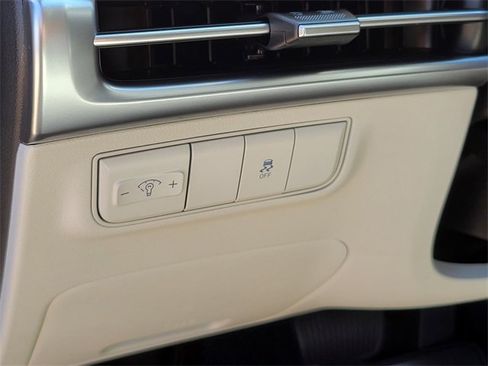 New 2026 Hyundai Tucson SE image 14