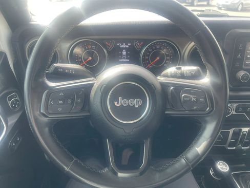 Used 2018 Jeep Wrangler Unlimited Sport S AWD/4WD image 12