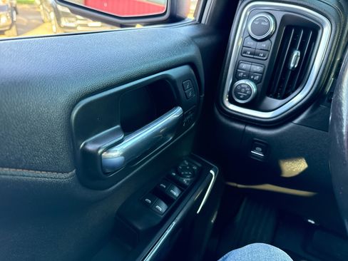 Used 2021 GMC Sierra 1500 AT4 w/ AT4 Value Package image 18