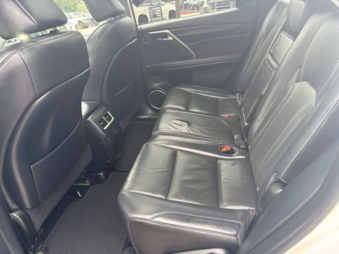 Used 2018 Lexus RX 350 FWD w/ Premium Package image 19