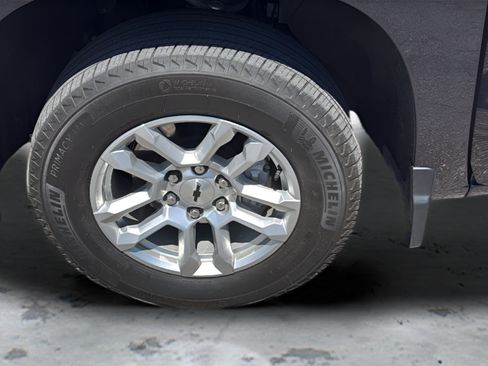 Used 2024 Chevrolet Silverado 1500 RST AWD/4WD image 30