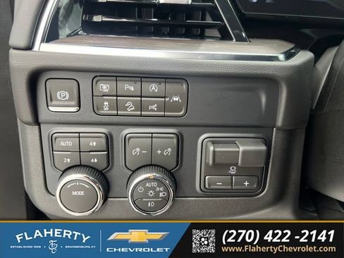 Used 2026 Chevrolet Tahoe LT w/ Comfort Package AWD/4WD image 24