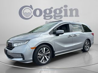 Certified 2022 Honda Odyssey Touring video 1