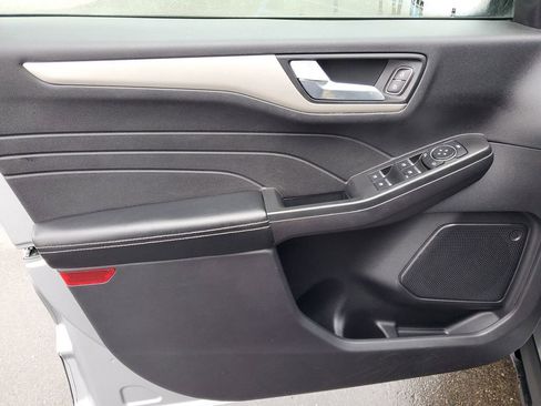 Certified 2022 Ford Escape SEL image 24