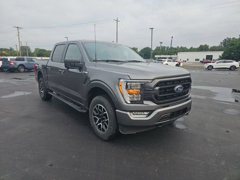 Used 2022 Ford F150 XLT w/ Equipment Group 302A High AWD/4WD image 4