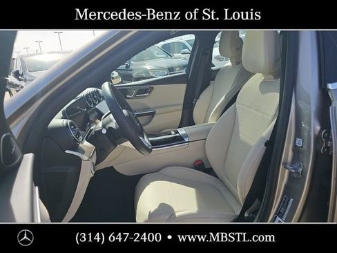 Used 2024 Mercedes-Benz C 300 Sedan image 17
