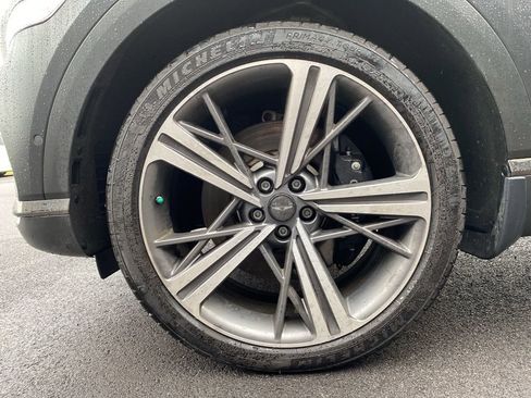 Certified 2025 Genesis GV80 3.5T e-SC image 33