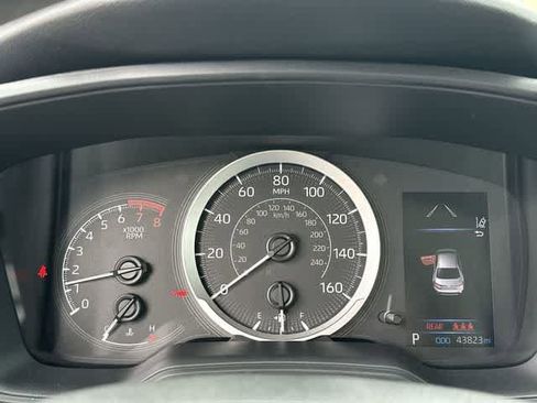 Used 2020 Toyota Corolla LE image 6