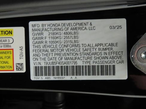 Used 2025 Acura TLX w/ Technology Package image 35