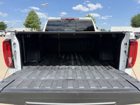 Used 2024 GMC Sierra 1500 Denali w/ Technology Package AWD/4WD image 32