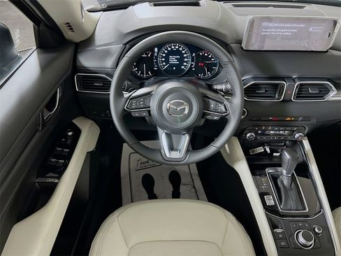 New 2025 MAZDA CX-5 AWD 2.5 S w/ Premium Plus Pkg image 17