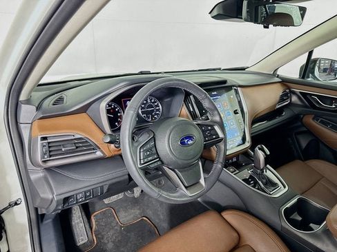 Used 2023 Subaru Outback Touring image 9