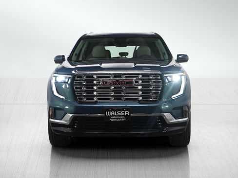 Used 2024 GMC Acadia Denali w/ Super Cruise Package image 8