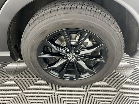 Certified 2025 Honda CR-V Sport image 38