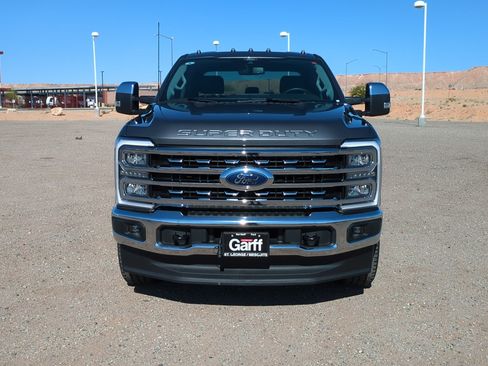 Used 2025 Ford F350 Lariat AWD/4WD image 9