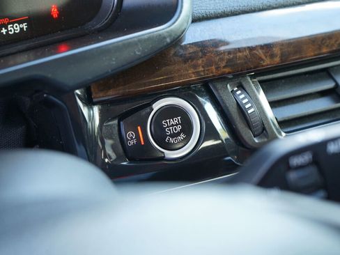 Used 2014 BMW X5 xDrive35d image 23