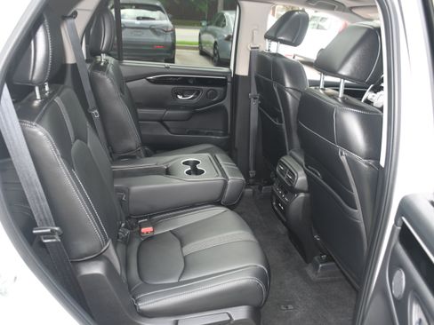 Used 2023 Honda Pilot Touring image 20