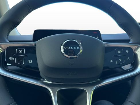 New 2025 Volvo EX90 Ultra image 25