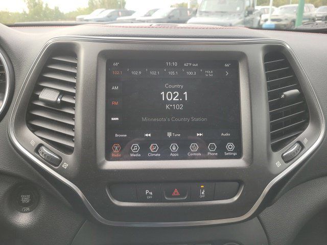 Used 2021 Jeep Cherokee Trailhawk w/ Trailer Tow Group AWD/4WD image 14