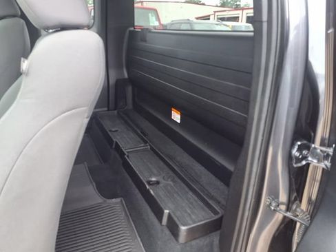 Used 2021 Toyota Tacoma SR AWD/4WD image 17