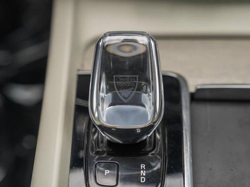Certified 2022 Volvo XC60 B5 Inscription AWD/4WD image 26