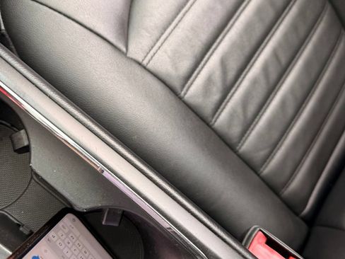 Used 2018 Ford Fusion SE w/ Equipment Group 602A FWD image 37