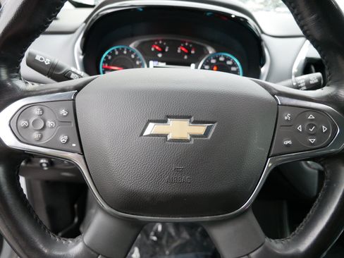 Used 2019 Chevrolet Traverse Premier AWD/4WD image 17