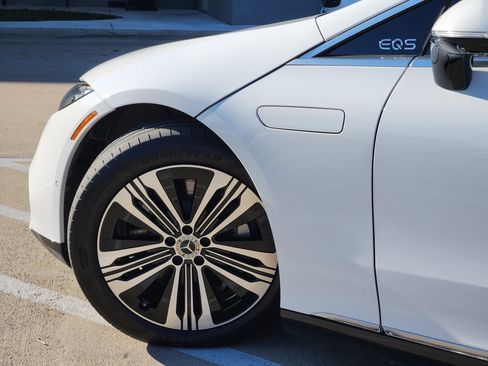 Used 2023 Mercedes-Benz EQS 450+ Sedan image 6