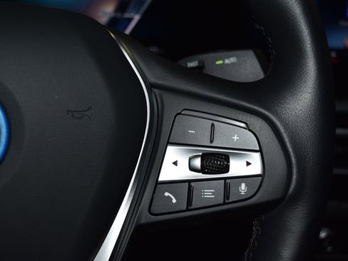 Certified 2024 BMW i4 xDrive40i w/ Premium Package image 10