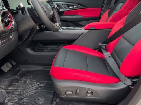 New 2026 Chevrolet Equinox EV RS image 12