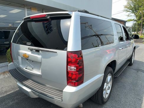 Used 2014 Chevrolet Suburban LTZ AWD/4WD image 3