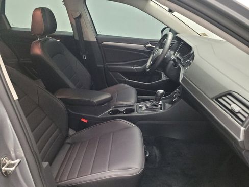 Used 2021 Volkswagen Jetta SE image 21