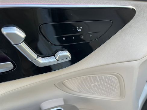 Certified 2025 Mercedes-Benz C 300 4MATIC Sedan image 20