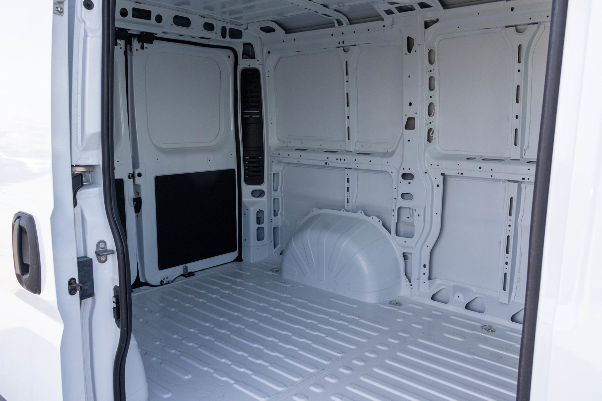 New 2027 RAM ProMaster 1500 FWD image 13
