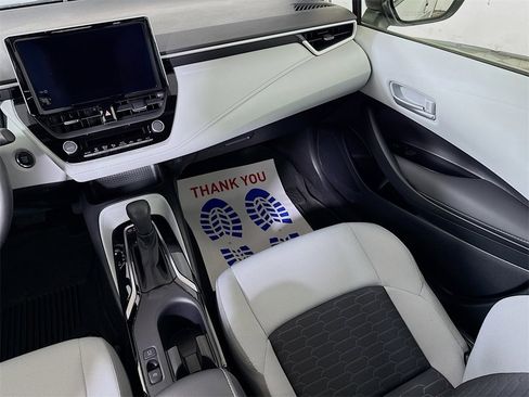 Certified 2025 Toyota Corolla SE image 24