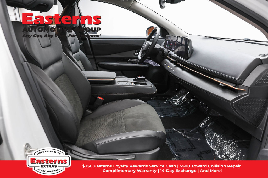Used 2024 Nissan Ariya AWD image 27