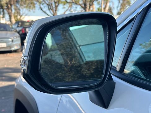 Used 2022 Toyota RAV4 Adventure w/ Convenience Package AWD/4WD image 8