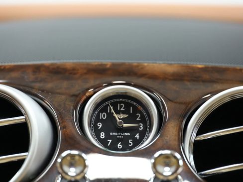 Used 2014 Bentley Flying Spur W12 AWD/4WD image 36