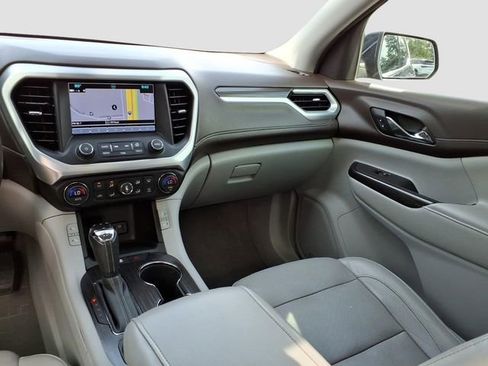 Used 2019 GMC Acadia SLT FWD image 34