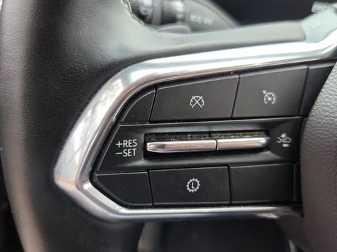 Certified 2025 Chevrolet Equinox LT FWD image 32