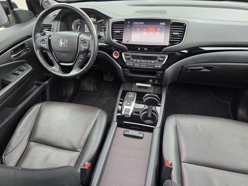 Certified 2021 Honda Ridgeline Black Edition image 33
